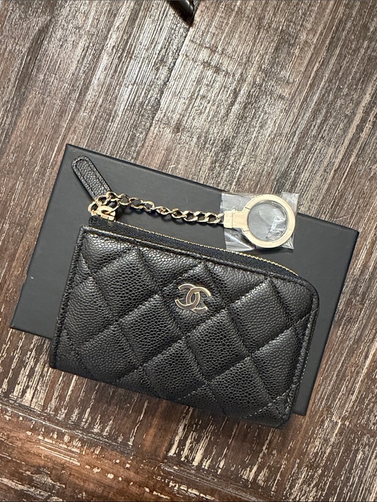 CHANEL Handbags - CHANEL Black Cavier Leather Card Case with keyholder